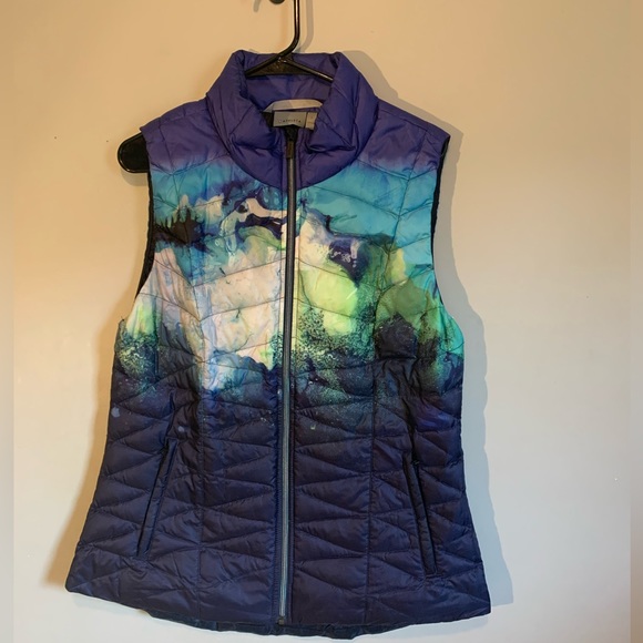 Athleta Jackets & Blazers - Athleta blue down altitude quilted watercolor vest